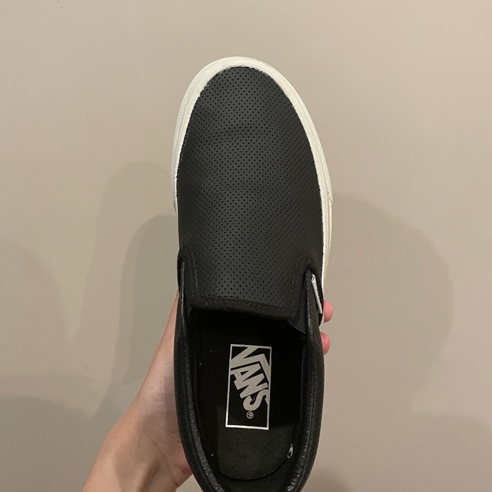 Perf Leather Slip On Vans unisex - Picture 6 of 9